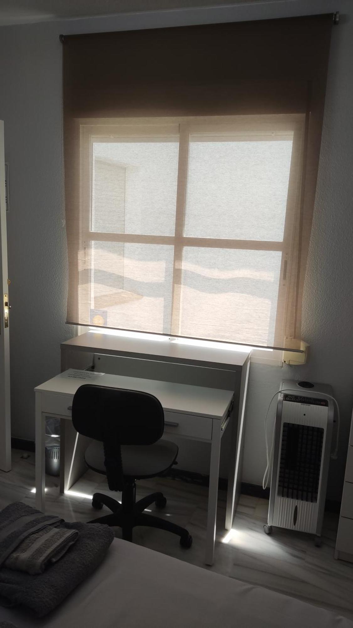 Habitación doble con baño privado Córdoba Exterior foto